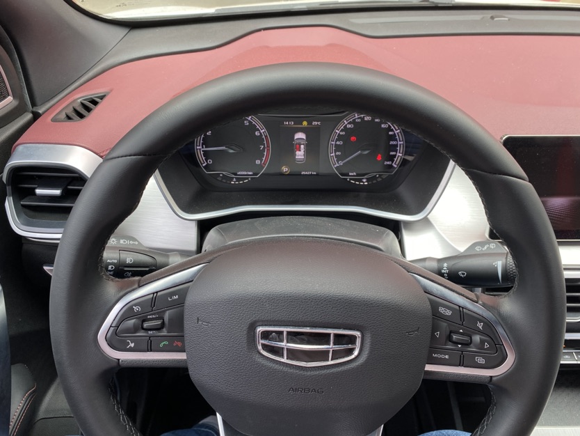 GEELY Coolray 2021 #6 GEELY Coolray 2021 car image #6
