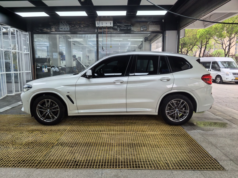 BMW X3 2019 #3 BMW X3 2019 car image #3