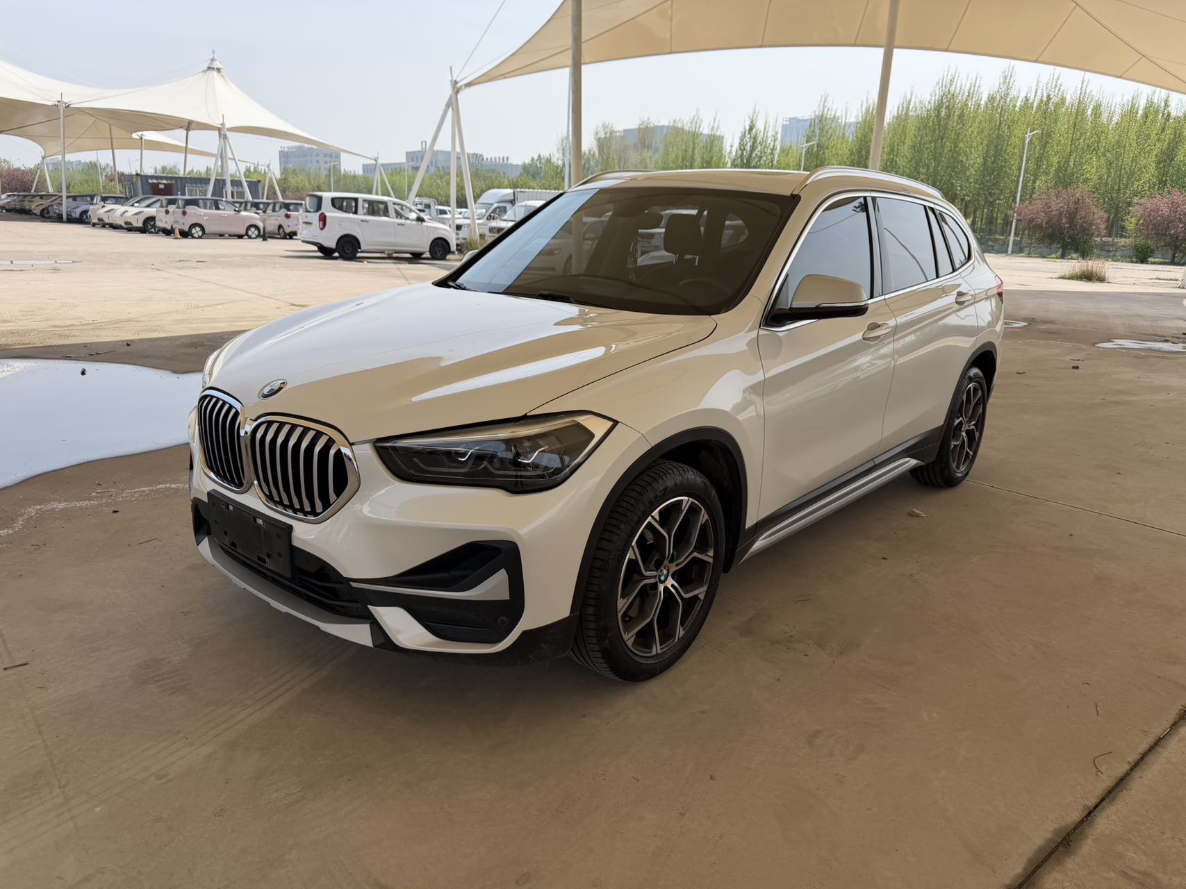 BMW X1 2021 BMW X1 2021 car image