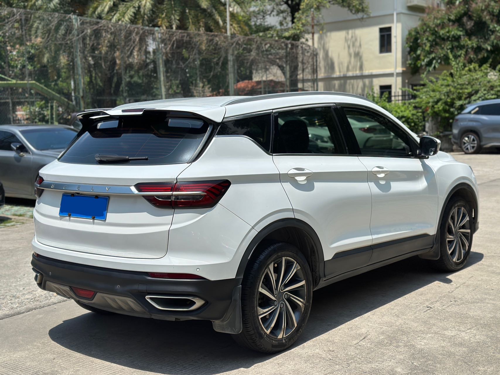 GEELY Coolray 2019 car image #9