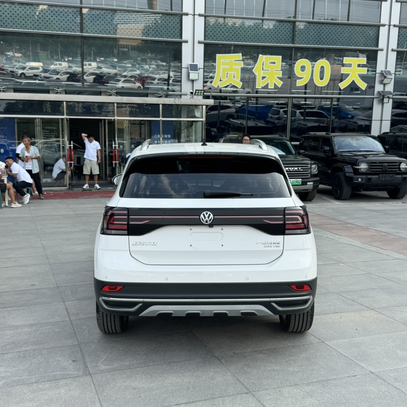 Volkswagen T-Cross 2021 car image #8