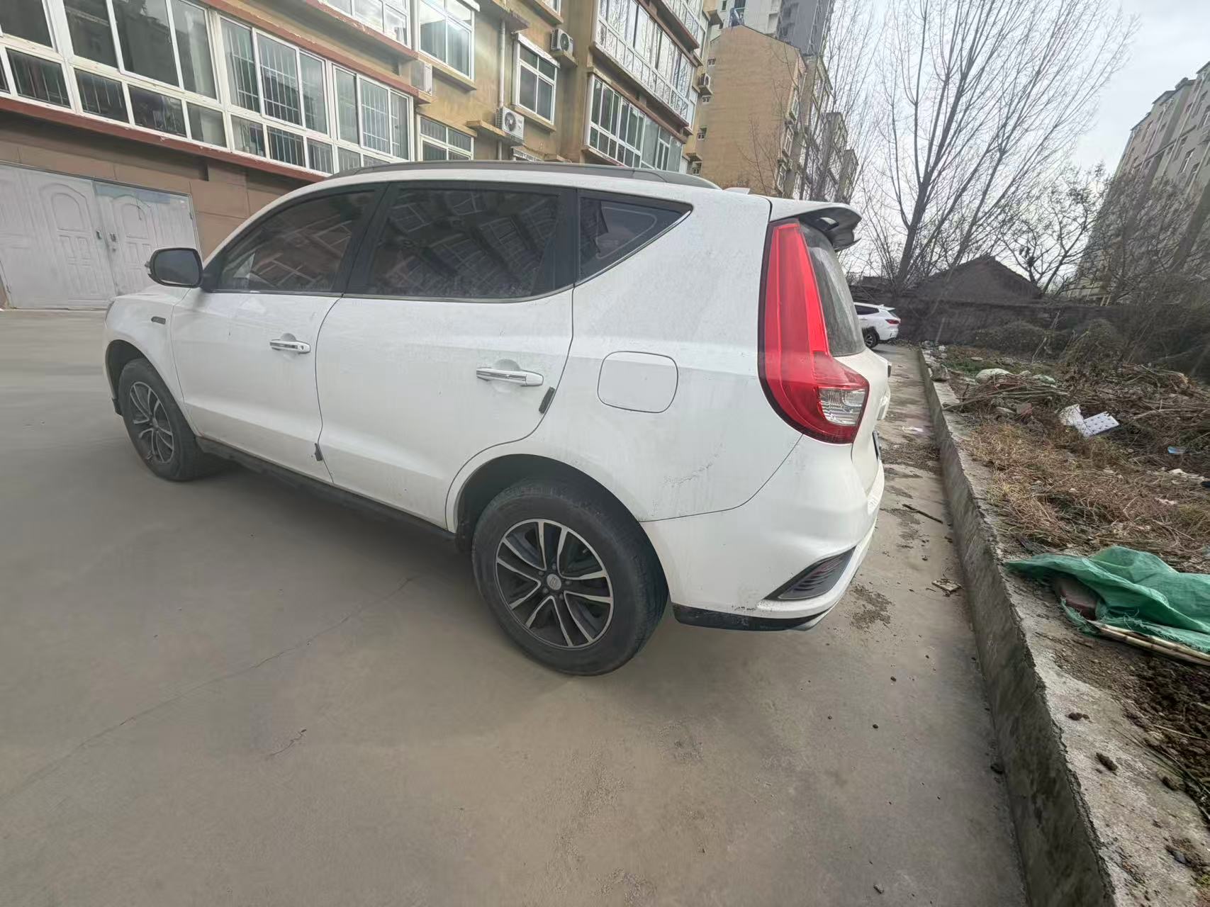 GEELY Vision X6 2018 car image #6