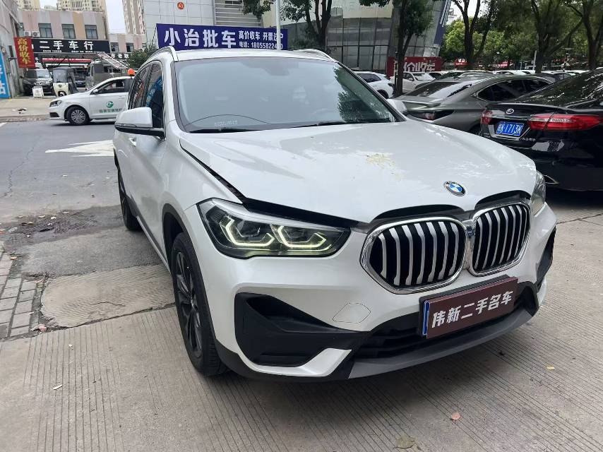 BMW X1 2019 car image #2