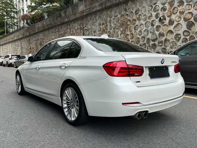 BMW 3 Series 2018 #9 BMW 3 Series 2018 car image #9