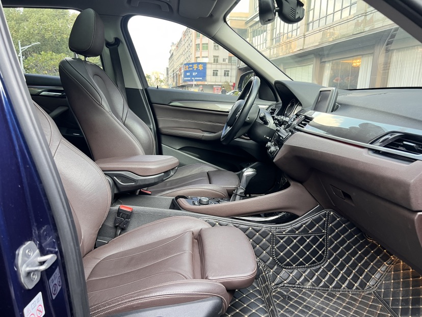 BMW X1 2019 #8 BMW X1 2019 car image #8