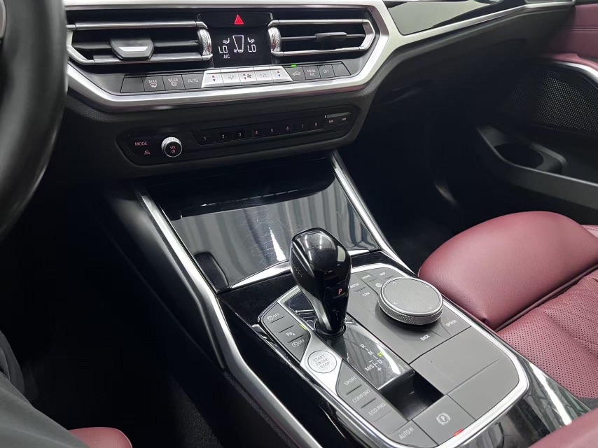 BMW 3 Series 2022 car image #15