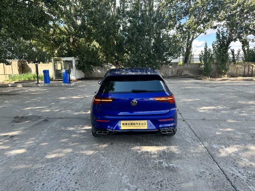 Volkswagen Golf 2022 car image #6