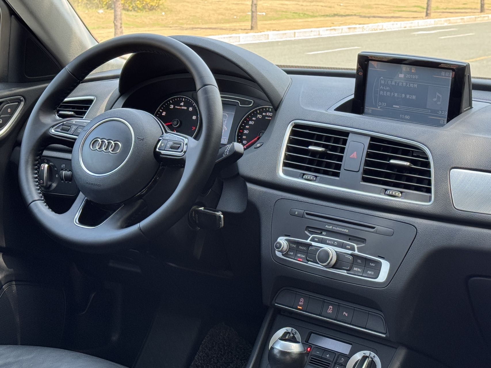 Audi Q3 2016 #6 Audi Q3 2016 car image #6