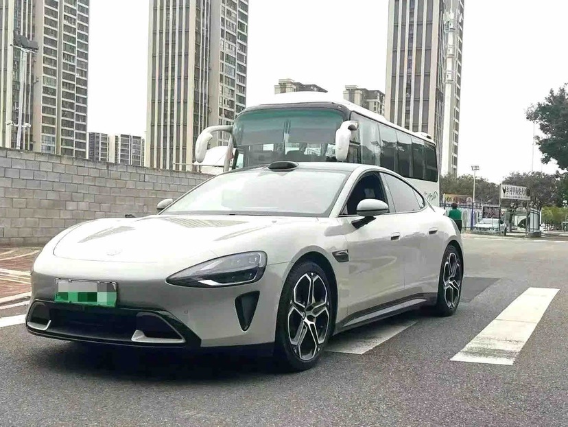 MI SU7 2024 MI SU7 2024 car image