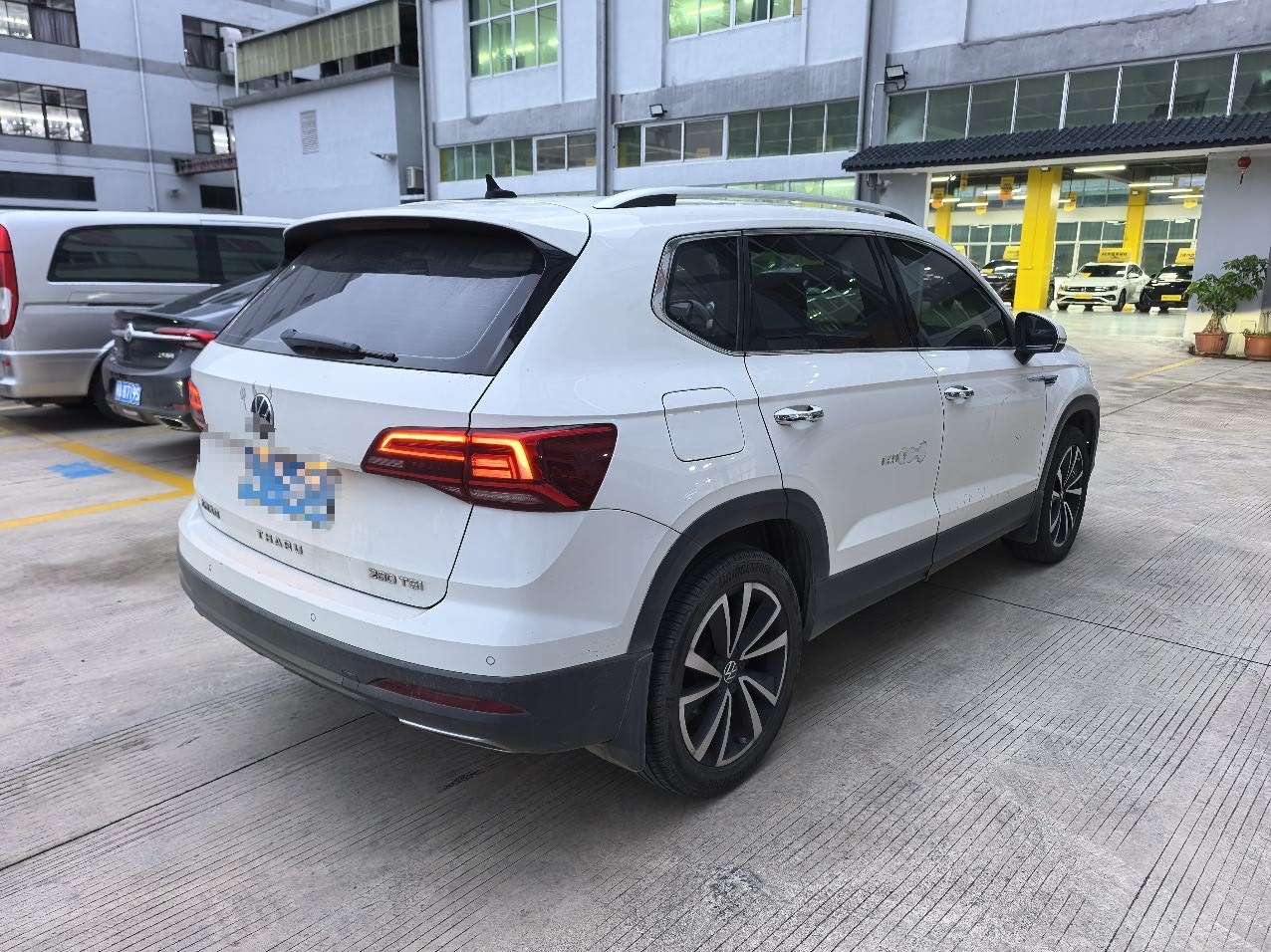 Volkswagen Tharu 2021 #8 Volkswagen Tharu 2021 car image #8