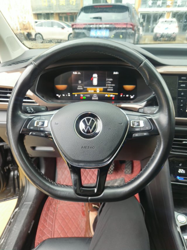 Volkswagen Tharu 2022 car image #5