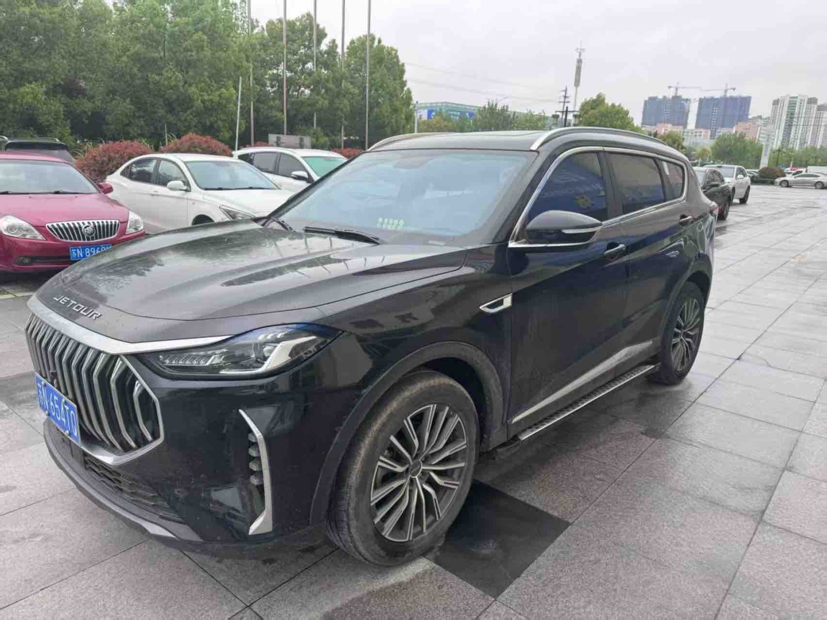 Jetour X70 PLUS 2023 car image #3