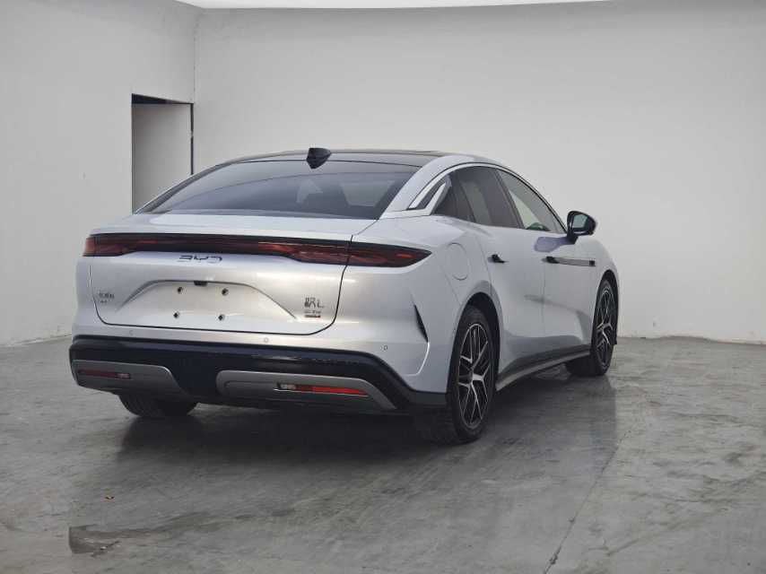 BYD HanL 2025 car image #7