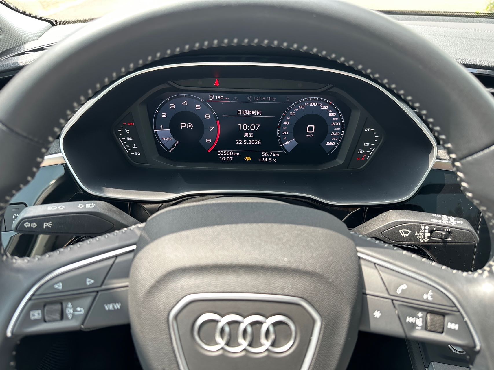 Audi Q3 2021 car image #6