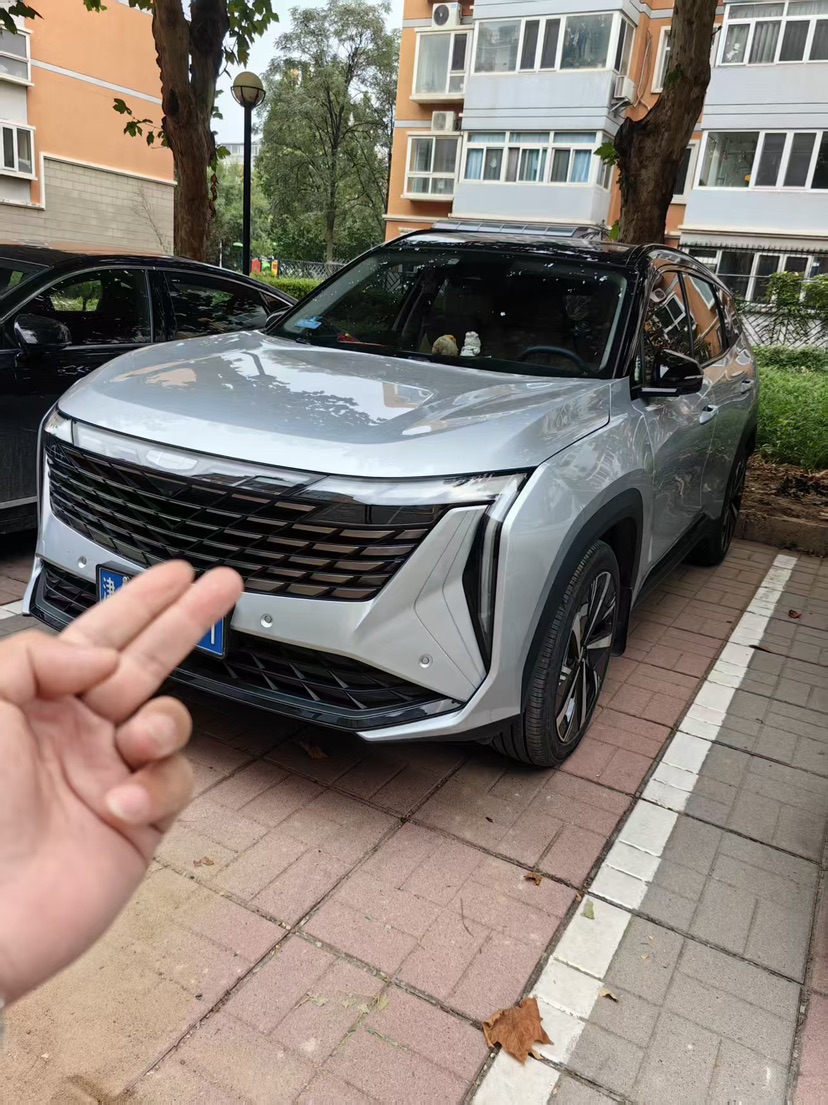 GEELY Boyue L 2023 car image 