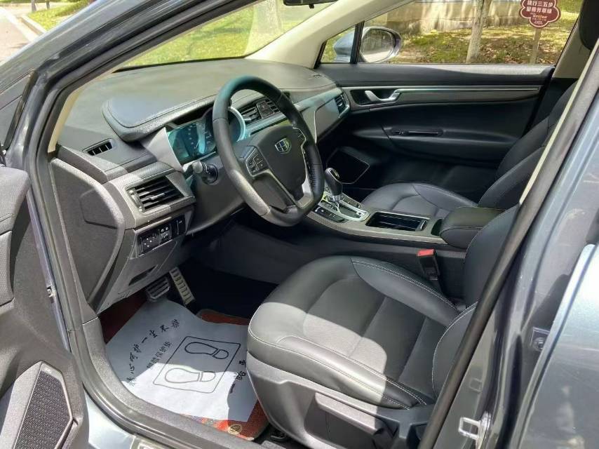 GEELY Emgrand GS 2017 car image #4