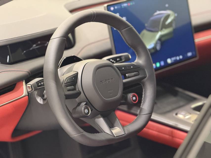 MI SU7 2024 immagine di auto #10