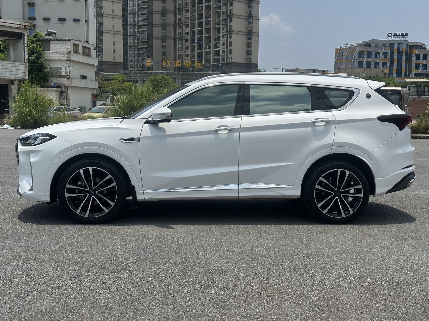 Jetour X70 PLUS 2023 #7 Jetour X70 PLUS 2023 car image #7
