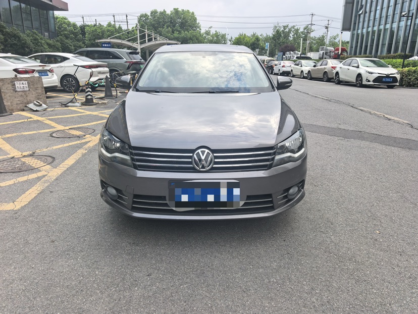 Volkswagen Bora 2013 Volkswagen Bora 2013 car image