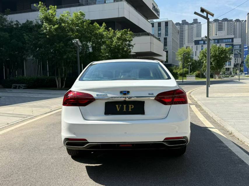 GEELY Emgrand 2018 #9 GEELY Emgrand 2018 car image #9