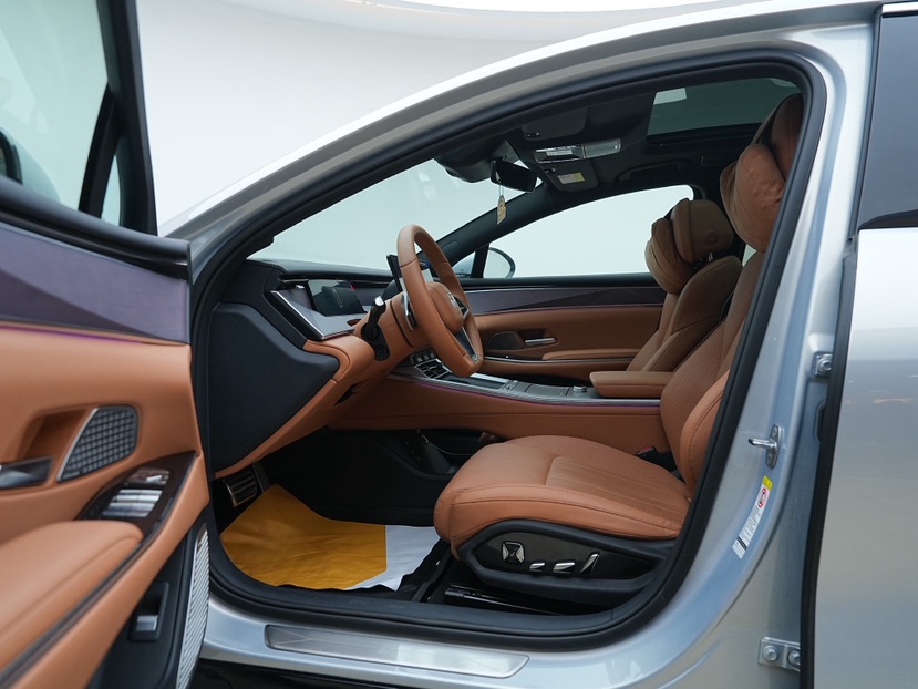 BYD HanL 2025 car image #8