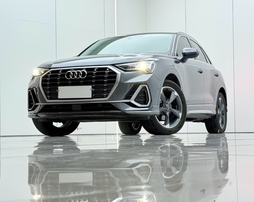 Audi Q3 2023 Audi Q3 2023 car image