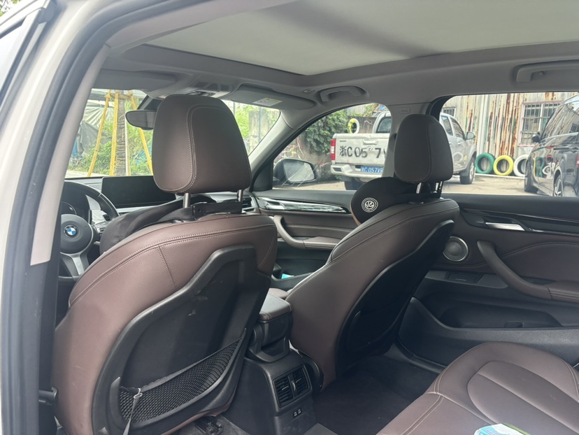 BMW X1 2022 #4 BMW X1 2022 car image #4