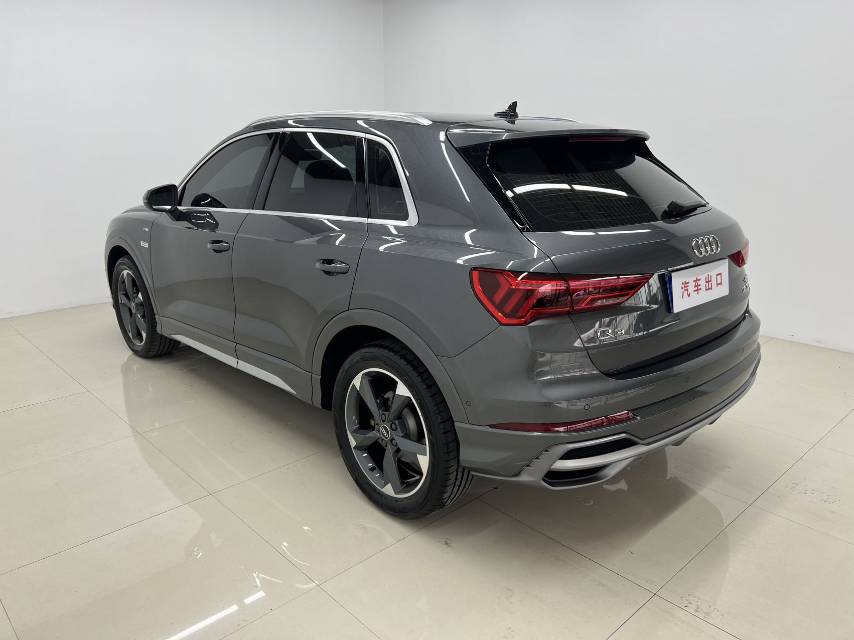 Audi Q3 2022 #6 Audi Q3 2022 car image #6
