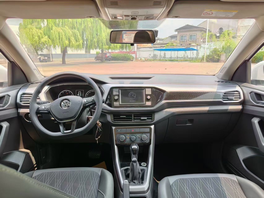Volkswagen T-Cross 2020 #8 Volkswagen T-Cross 2020 immagine di auto #8