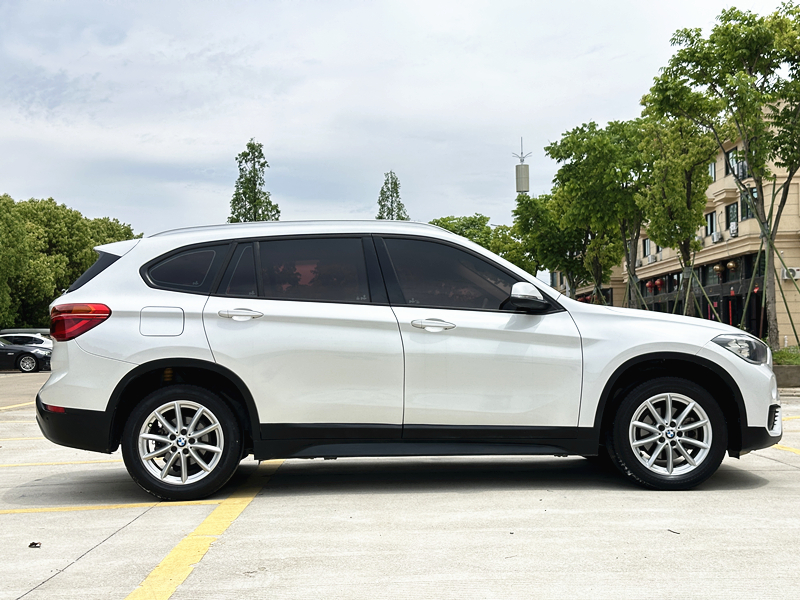 BMW X1 2019 car image #6