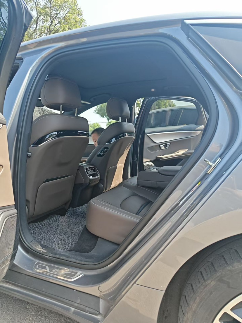 BYD Han 2021 car image #9