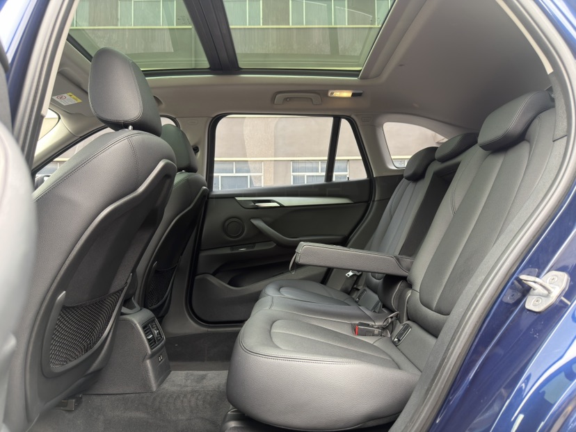 BMW X1 2018 #9 BMW X1 2018 car image #9