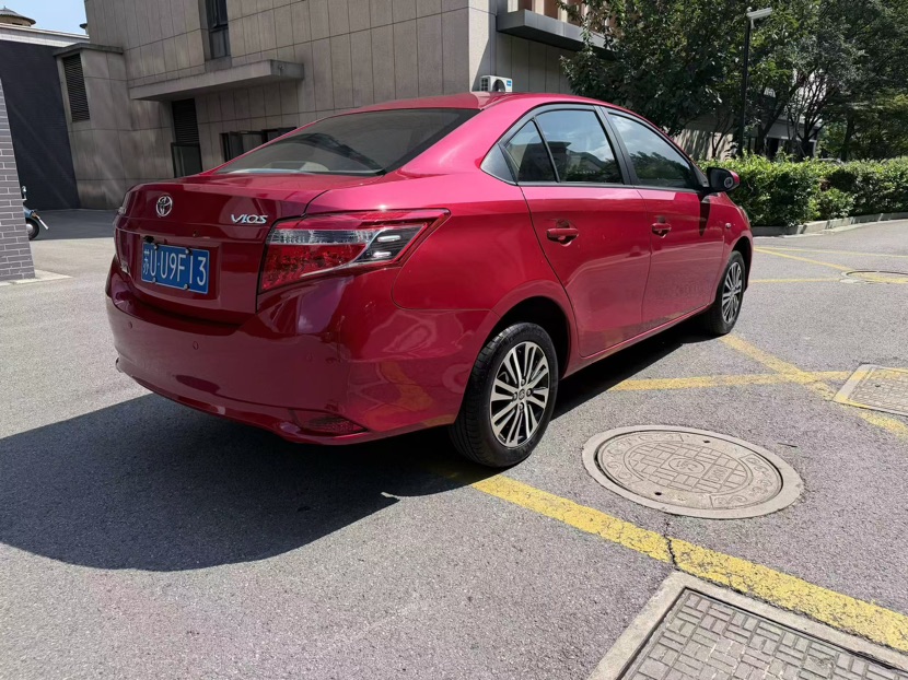 Toyota Vios 2015 car image #6