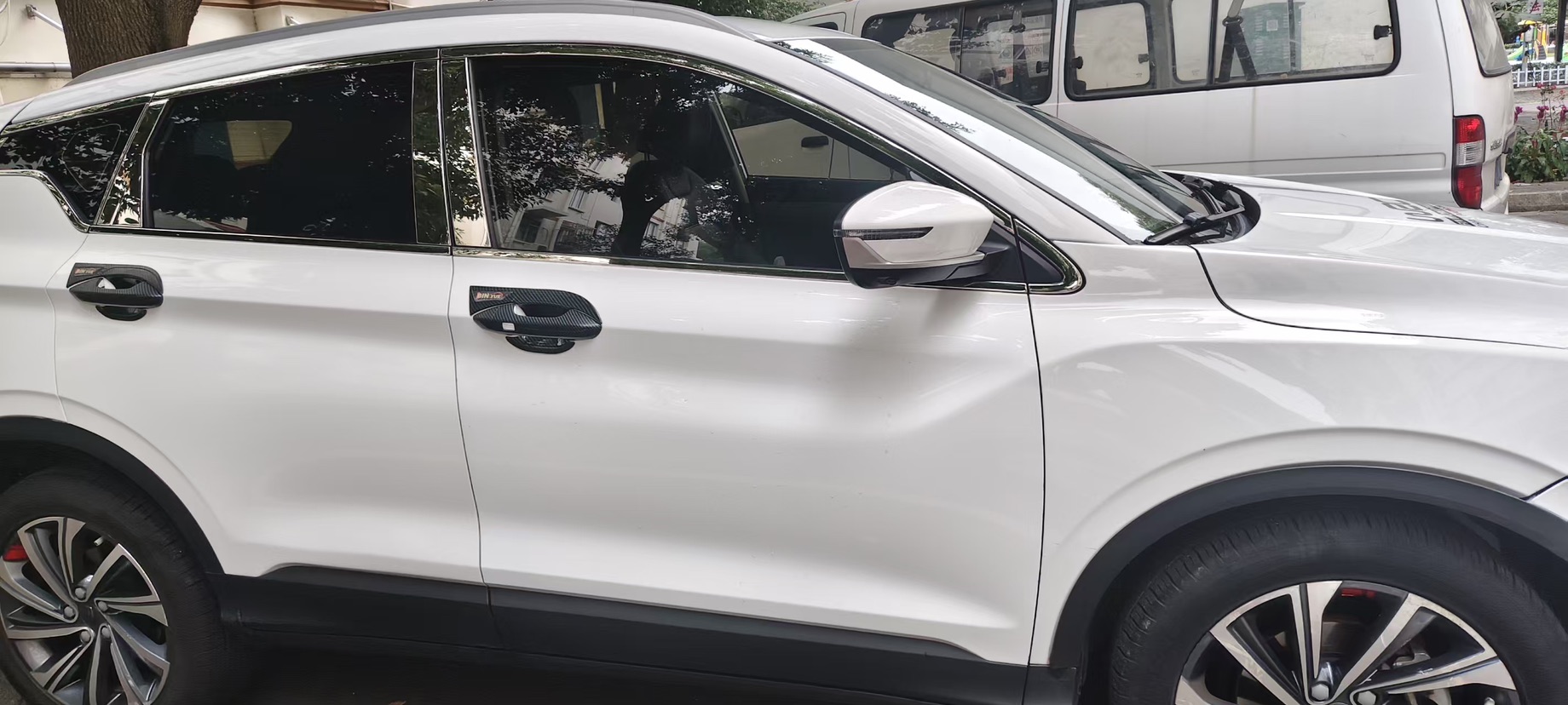 GEELY Coolray 2019 #3 GEELY Coolray 2019 car image #3