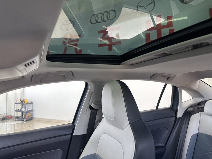Volkswagen Lavida 2023 car image #9