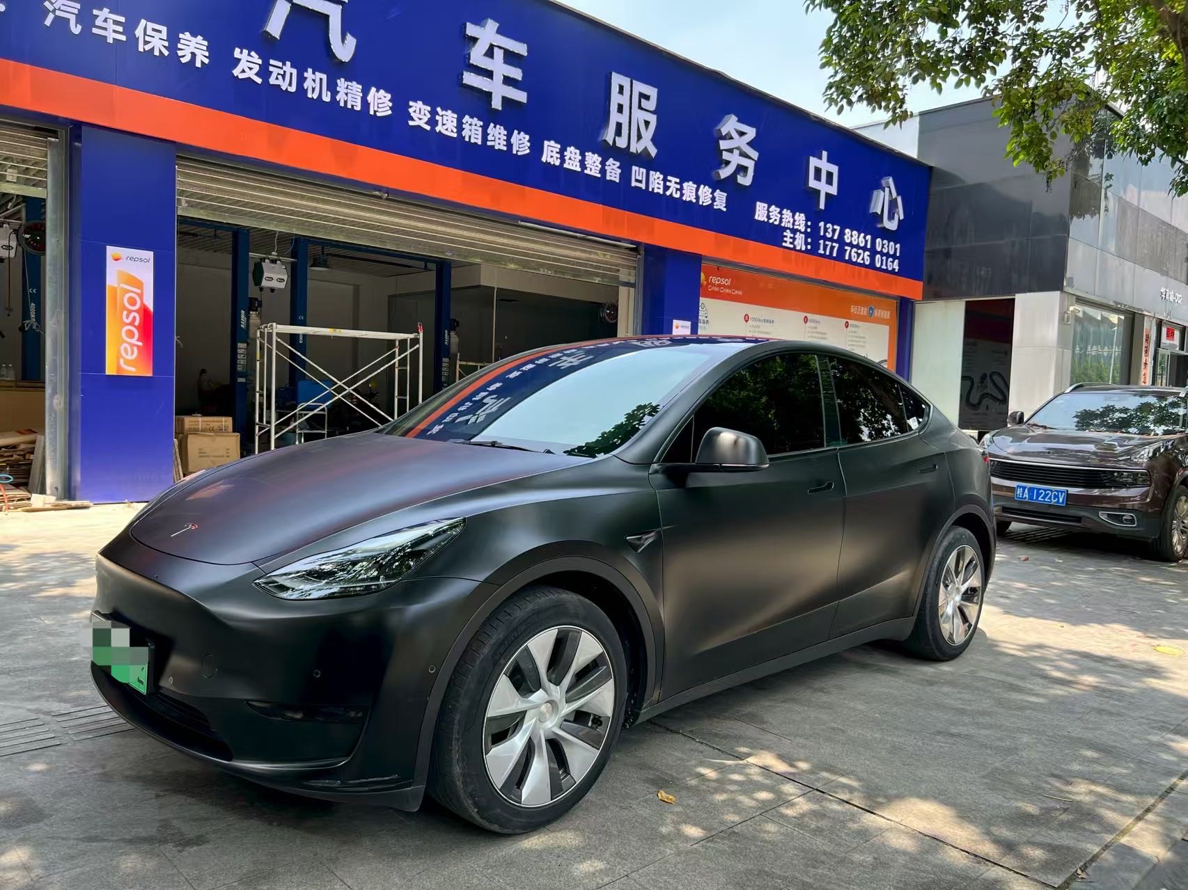 Tesla Model Y 2022 Tesla Model Y 2022 car image