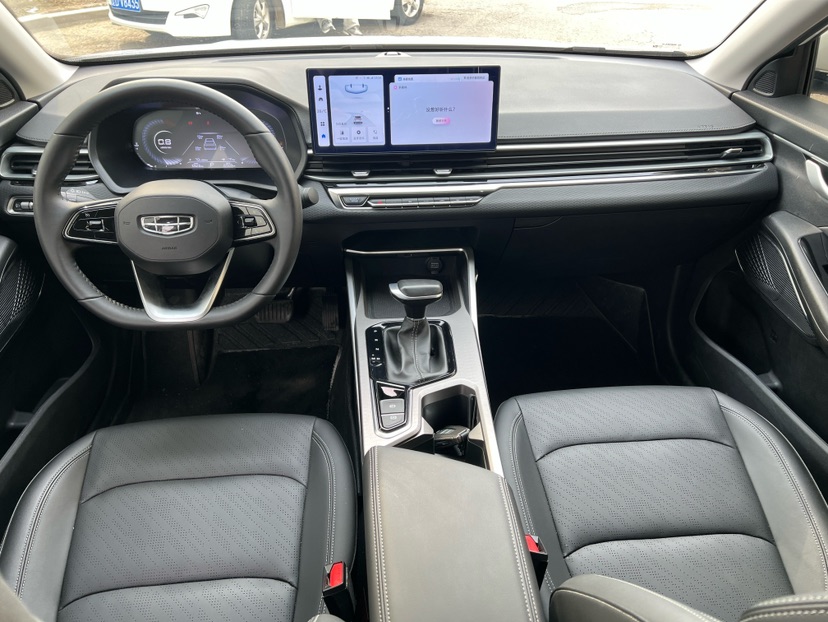 GEELY Emgrand 2023 imagen de coche #8