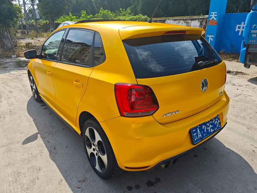 Volkswagen Polo 2013 car image #9