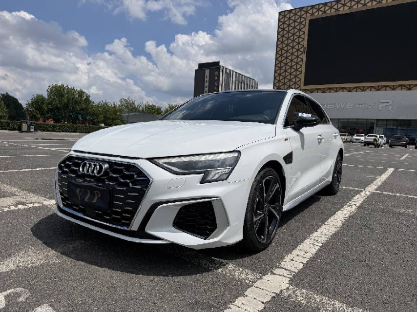Audi A3 2023 car image 