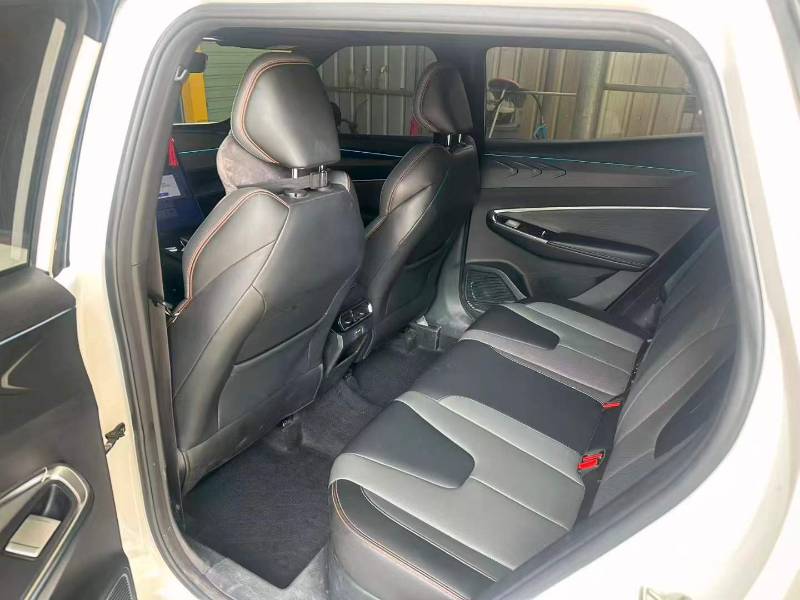 GEELY Boyue 2024 #7 GEELY Boyue 2024 immagine di auto #7
