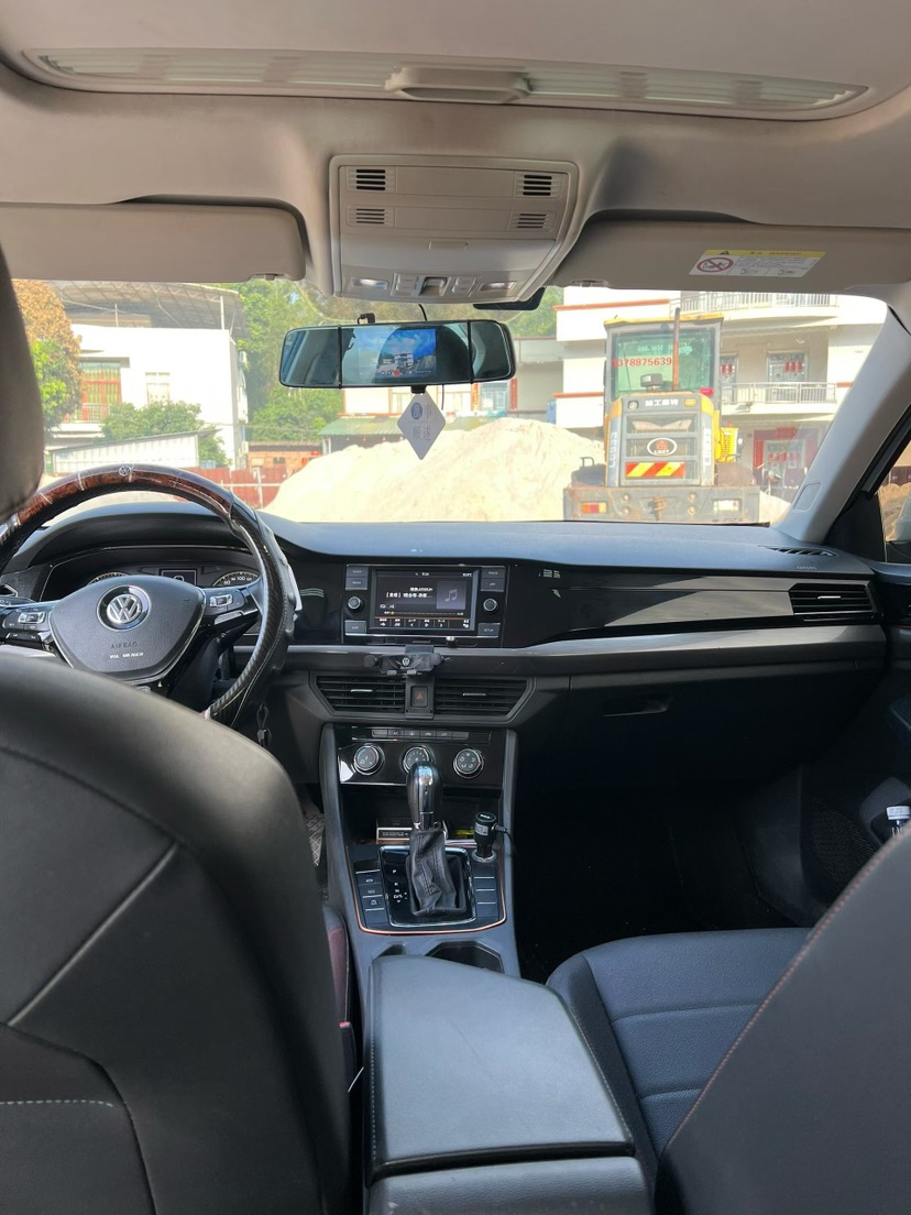 Volkswagen Bora 2019 #4 Volkswagen Bora 2019 car image #4