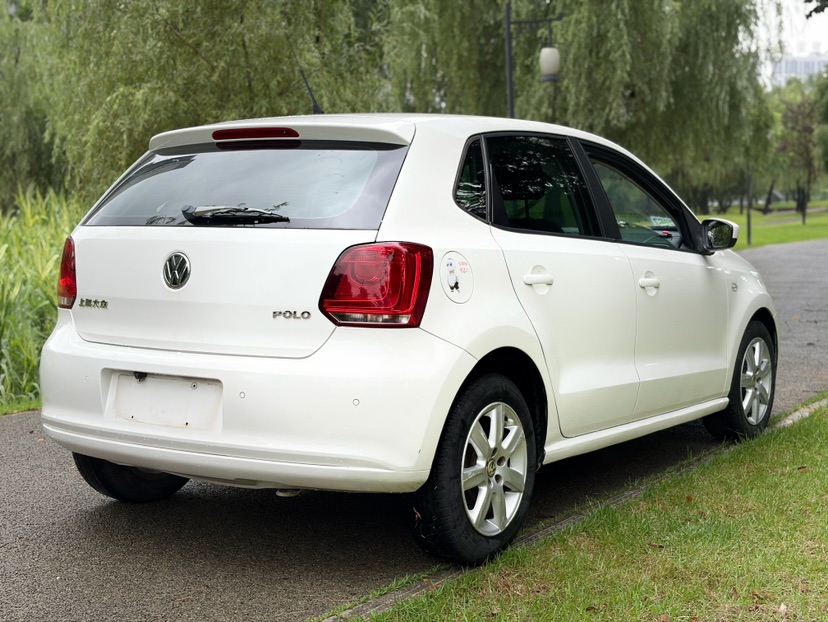 Volkswagen Polo 2014 #4 Volkswagen Polo 2014 car image #4