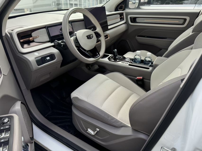 GEELY Cowboy 2025 #4 GEELY Cowboy 2025 car image #4