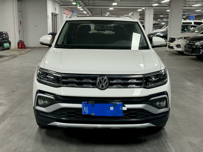 Volkswagen T-Cross 2020 #2 Volkswagen T-Cross 2020 car image #2