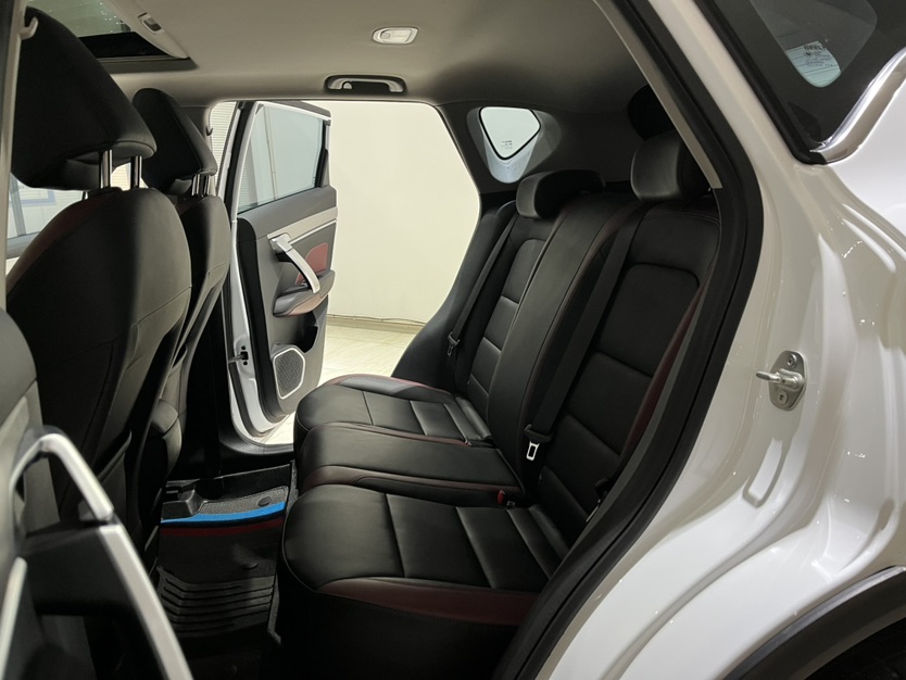 GEELY Coolray 2022 immagine di auto #7