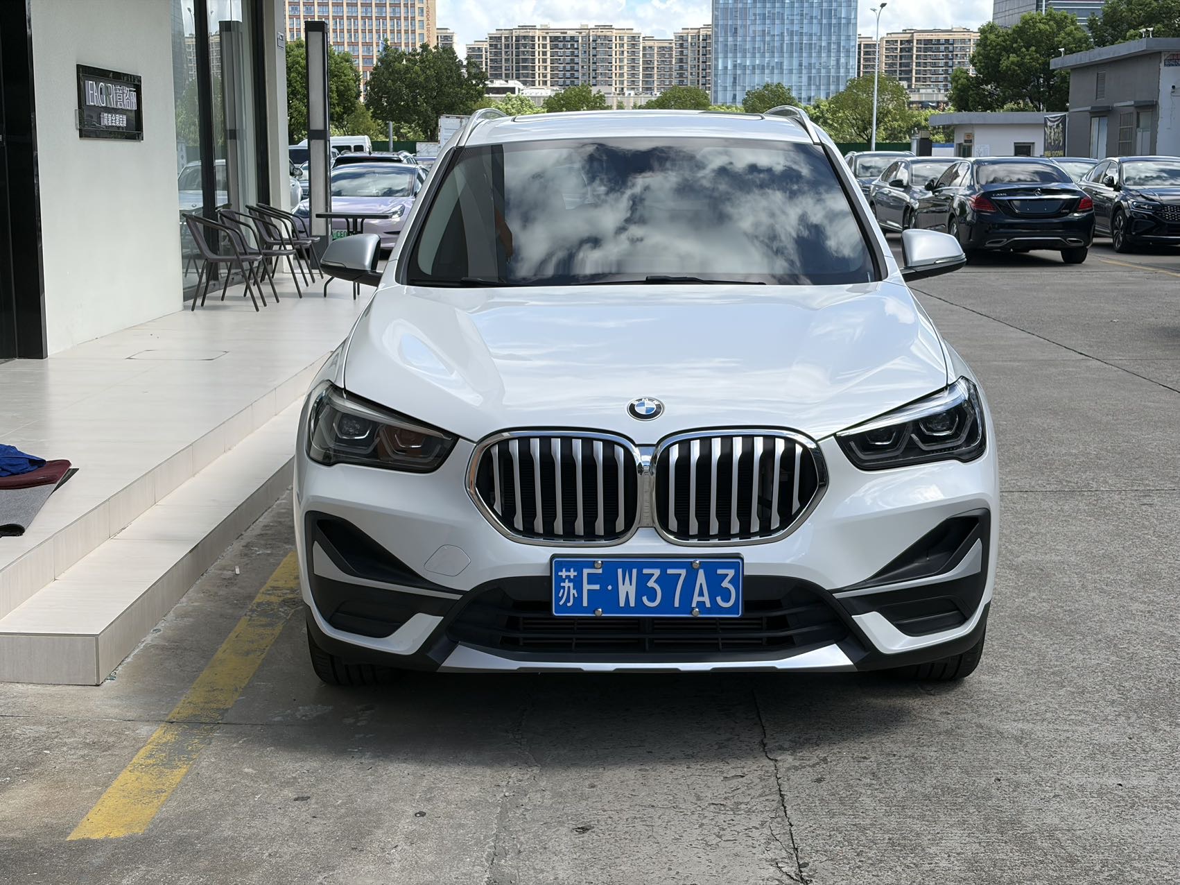BMW X1 2022 car image #2