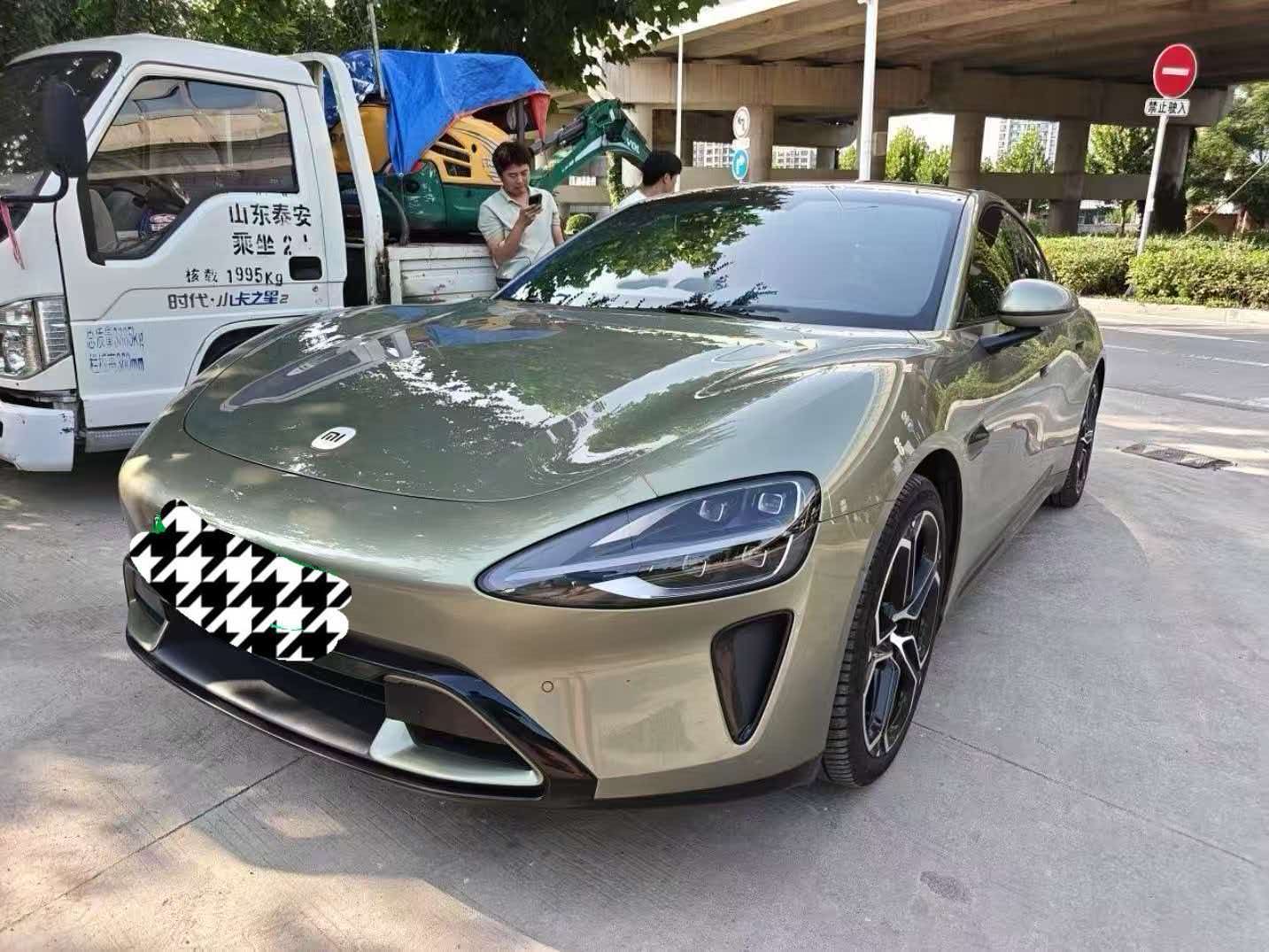 MI SU7 2024 car image #2