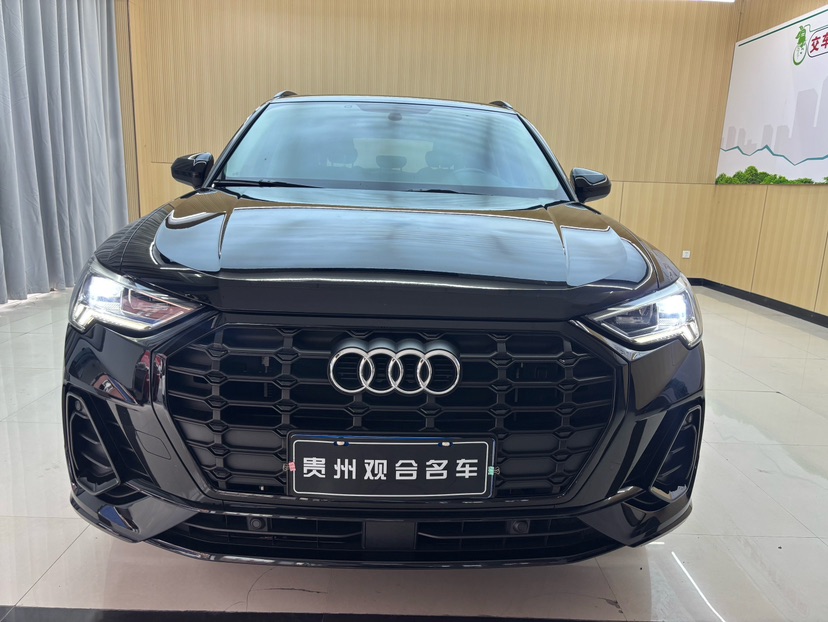 Audi Q3 2021 car image #2