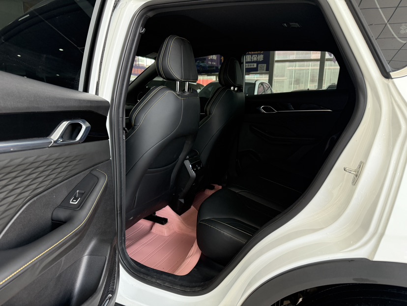 GEELY Coolray 2024 #7 GEELY Coolray 2024 car image #7