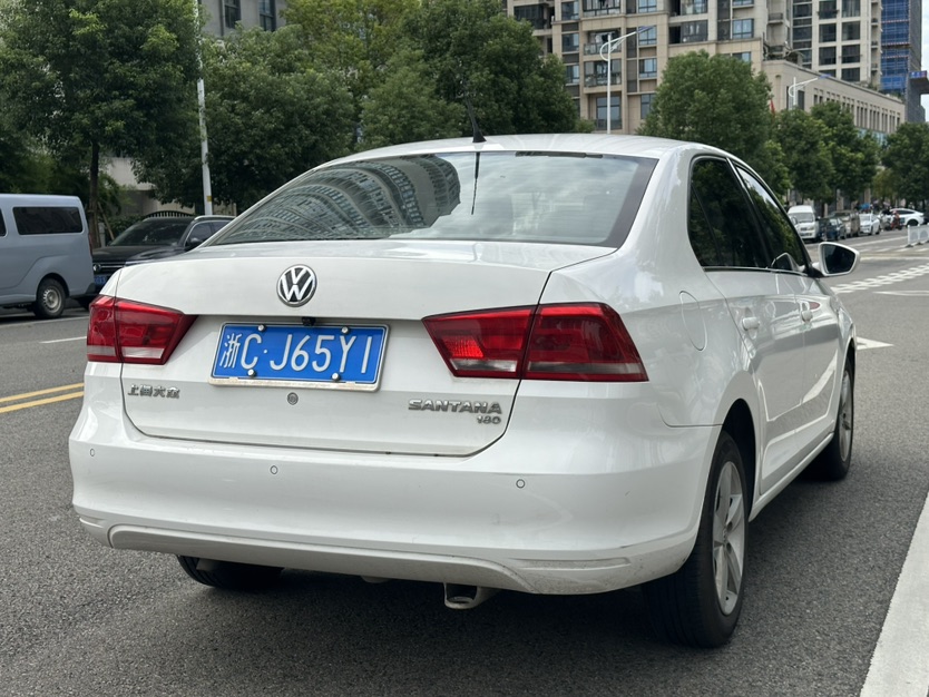 Volkswagen Santana 2015 car image #9